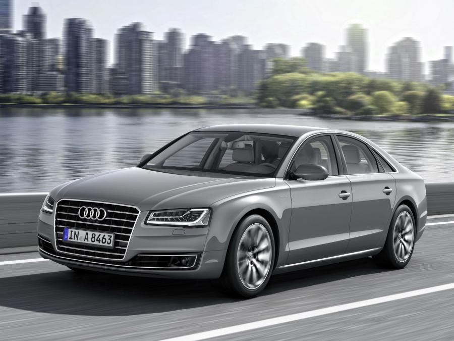  Audi A8 Hybrid (D4) 2013 года  (WW) (фото 5 из 11)
